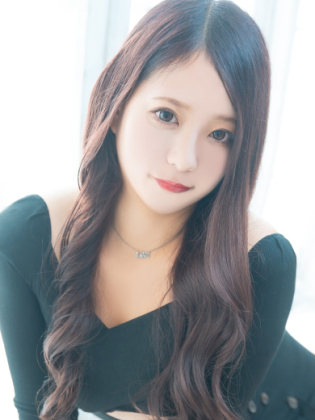 青塚　みやび〔24歳〕     これぞいい女！！