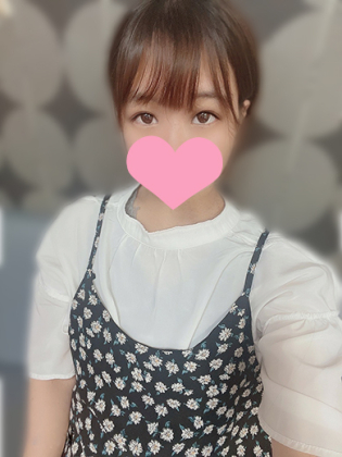 はっぱ※小柄で初心な少女